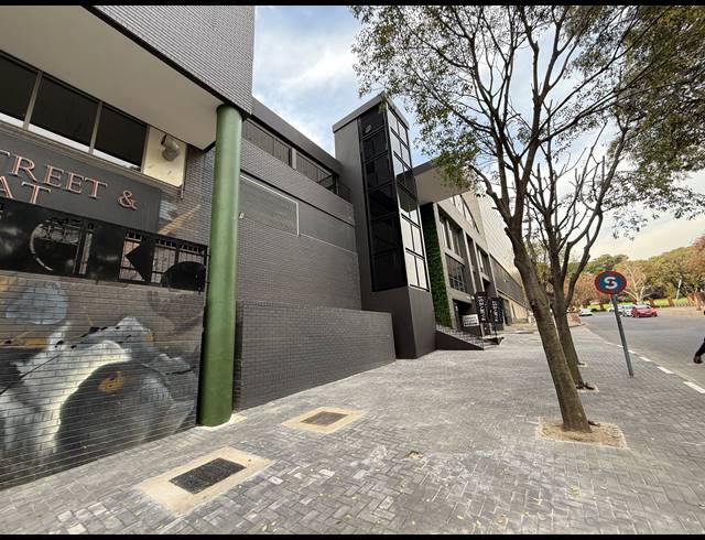 230M² RETAIL TO LET IN ROSEBANK